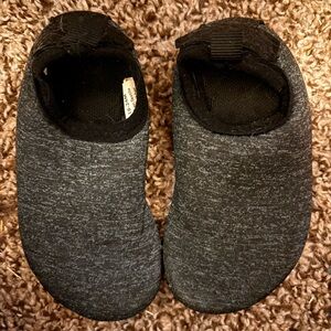 Water shoes 18-24 months